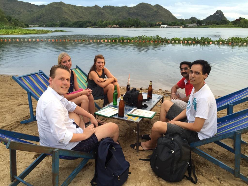 Sorn Waree Home Place Kanchanaburi by Rom bilde