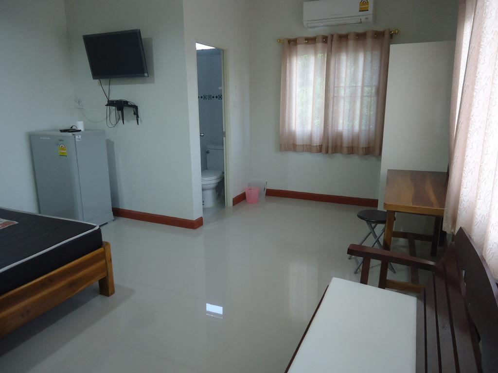 Sorn Waree Home Place Kanchanaburi by Rom bilde