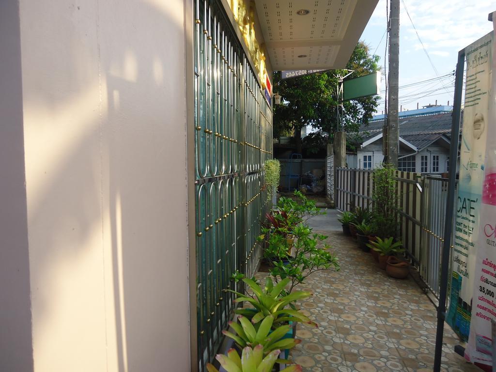 Sorn Waree Home Place Kanchanaburi by Rom bilde